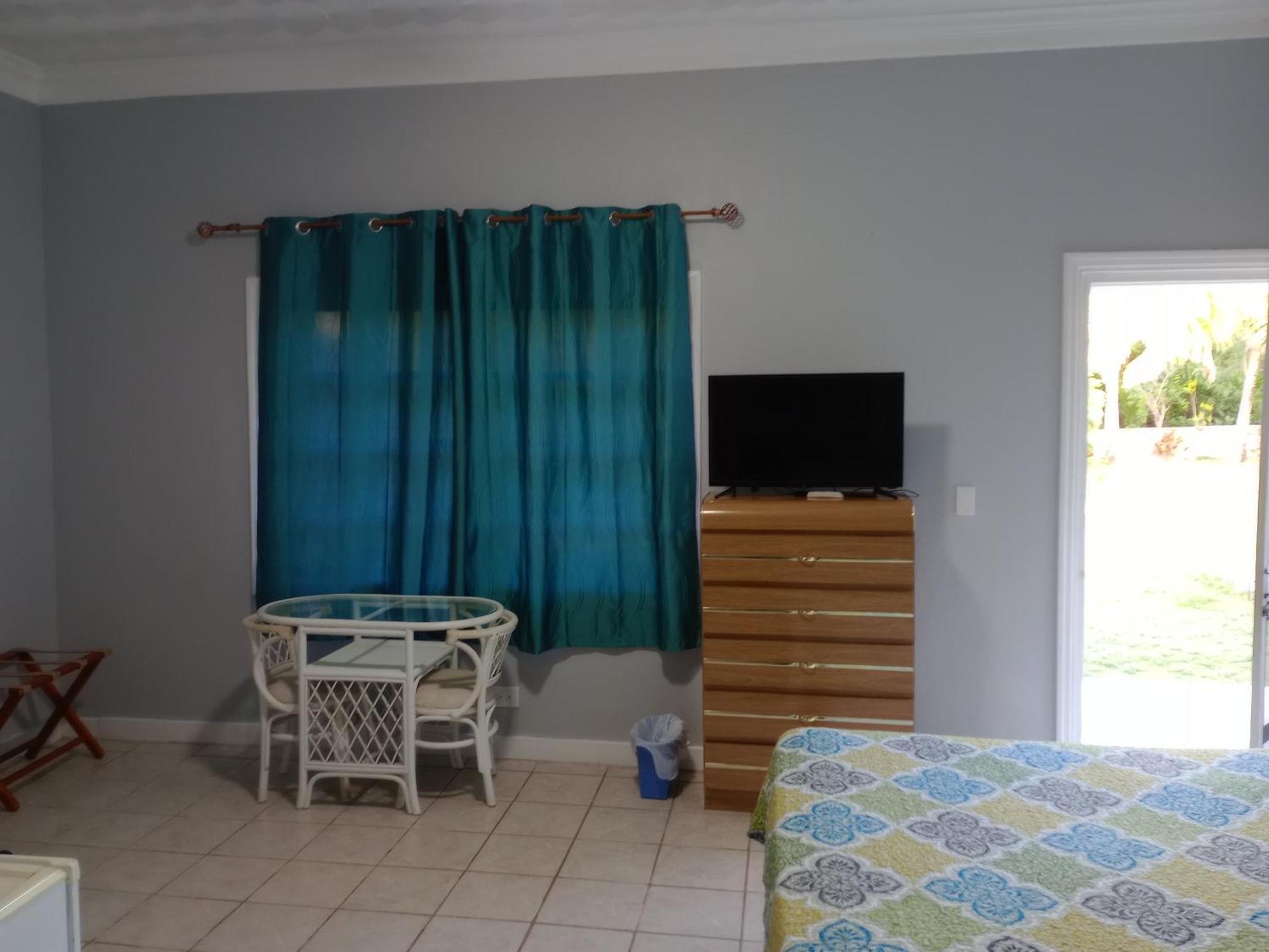 Surfers Manor Motel Gregory Town エクステリア 写真