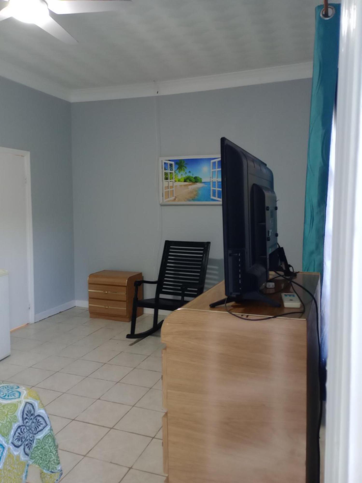 Surfers Manor Motel Gregory Town エクステリア 写真
